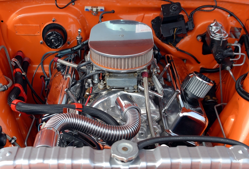 garagiste-GORBIO-min_car-engine-1738309